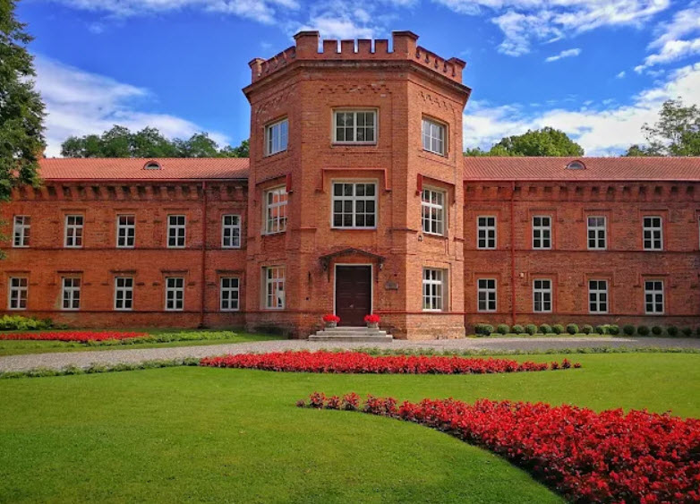 Raudonė Castle, Lithuania